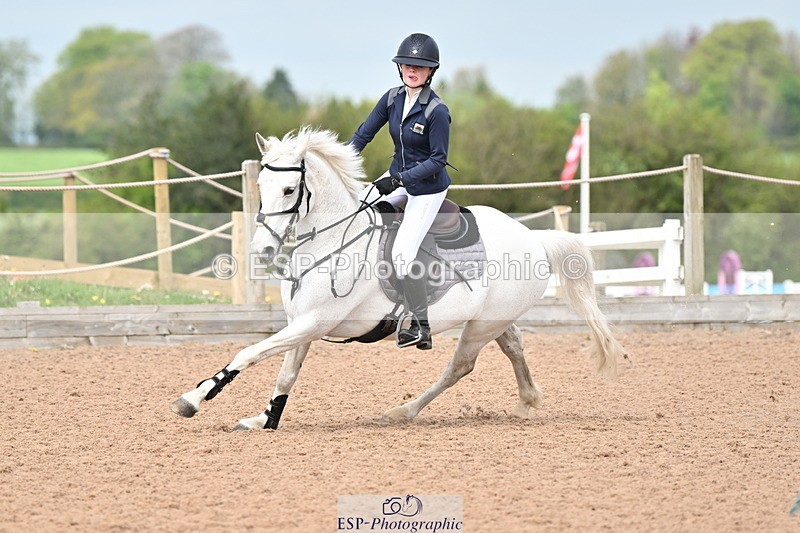 240506A-114027-08558 - Cls 4 Blue Chip Pony Newcomers & 1m Open