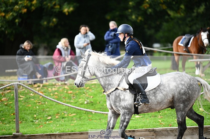 251004A-130855-01160 - Classes 6 & 7 60cm