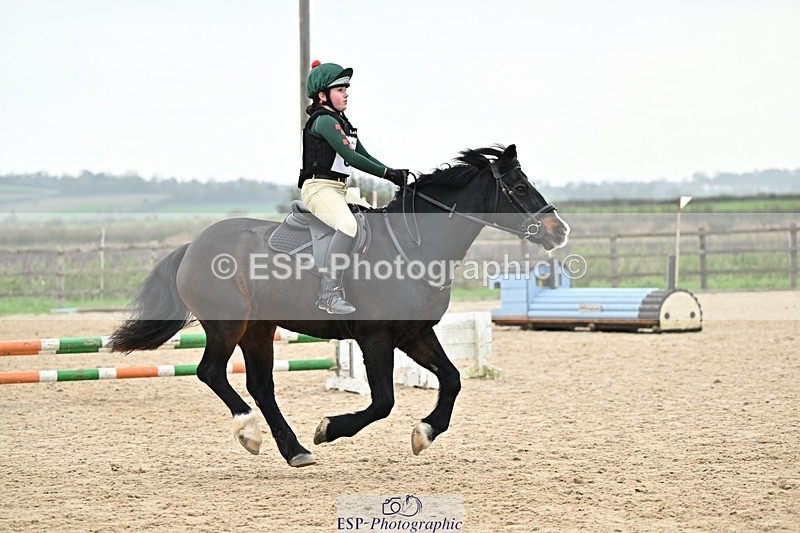 241110-140716-01035 - 60-65cm Arena Eventing