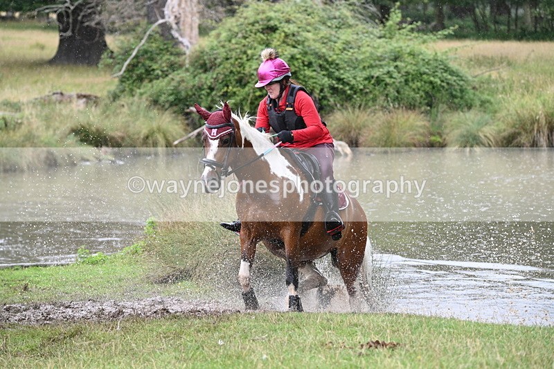 WJ7_5586 - Time at Water 14:00 to 14:53
