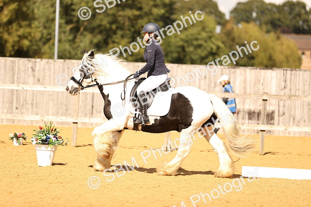 SBM_08604 - D30 Small Tour PYO Open