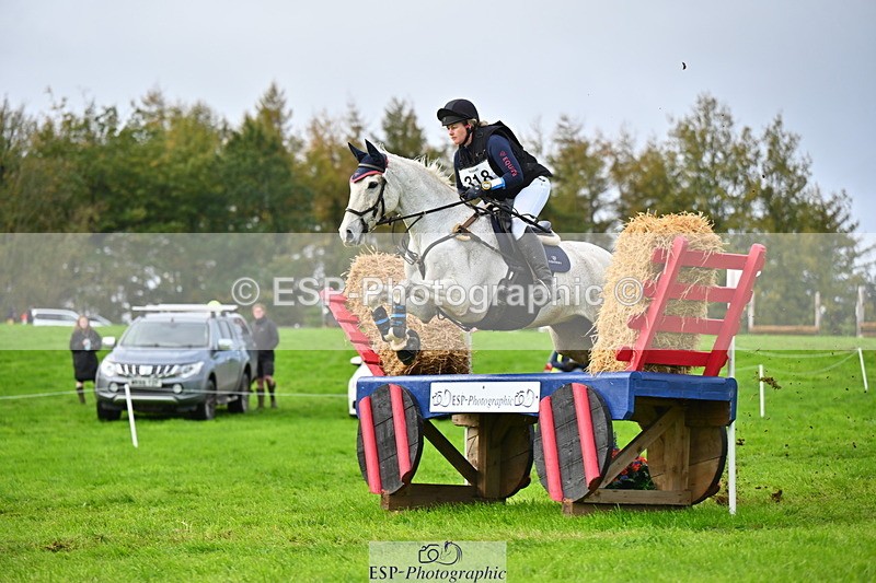 251025A-093748-16289 - D-318-Caroline.Allan