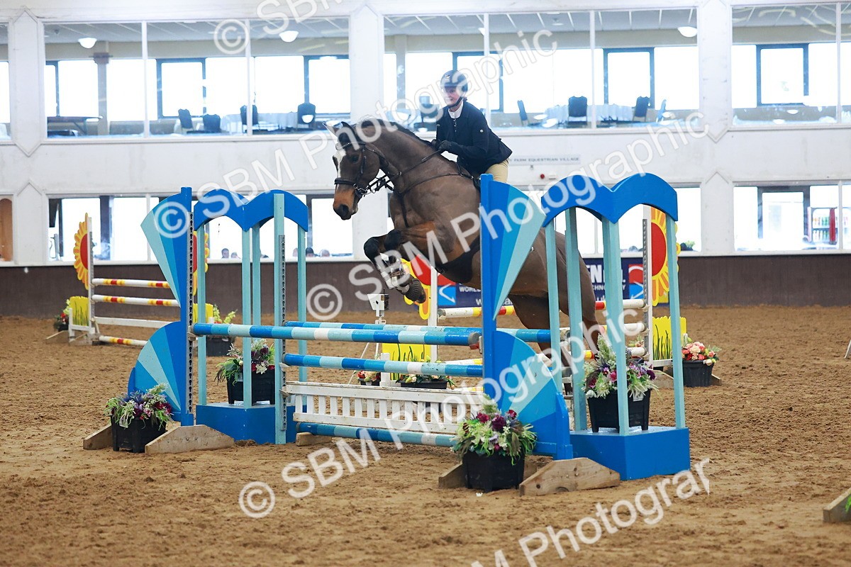 SBM_003101 - Class 9 - Senior Discovery - 1.00m