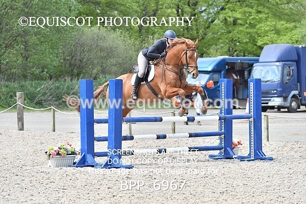 BPP_6967 - CLASS 4 FRI Senior BritiNovice/ 90cm Open