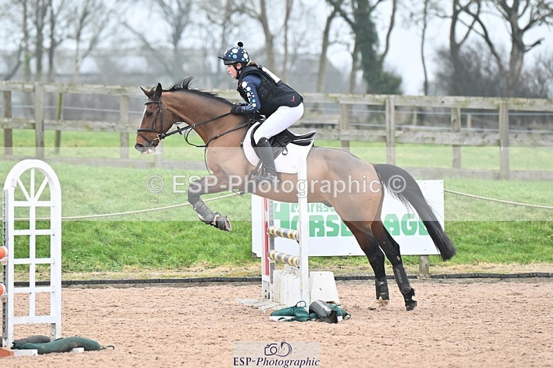 250118-141517-01476 - Cls 3A&B 90cm 13.20 to Coursewalk