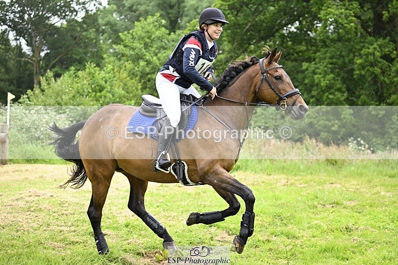 240623-101042-00967 - BE 90 XC 09-35 tro 10-30