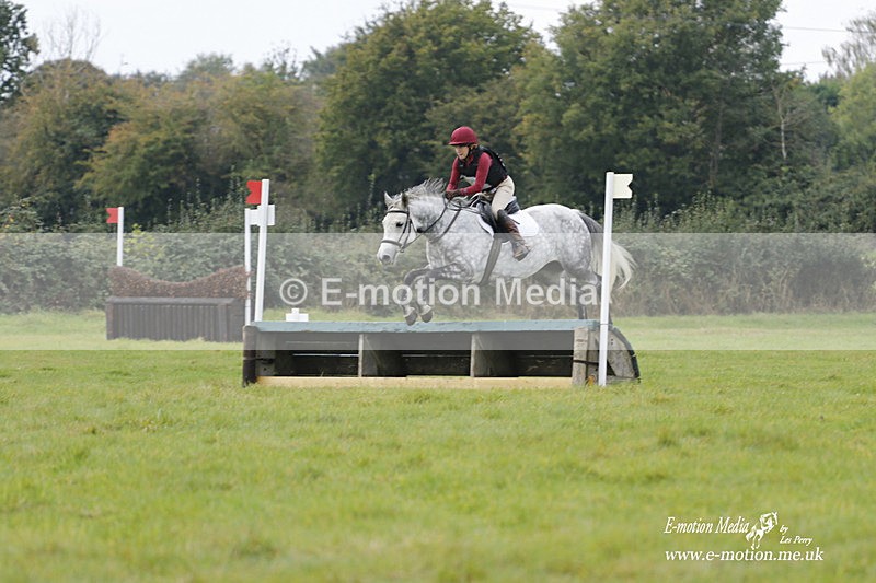  WWHT 171021 2310 - Novice Pairs (0.80m)  17/10/21