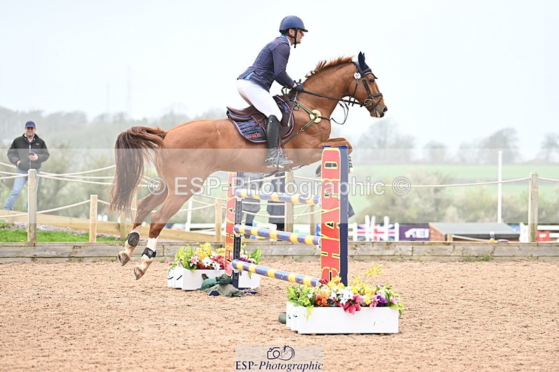 240405A-122142-01189 - Cls 3 Foxhunter