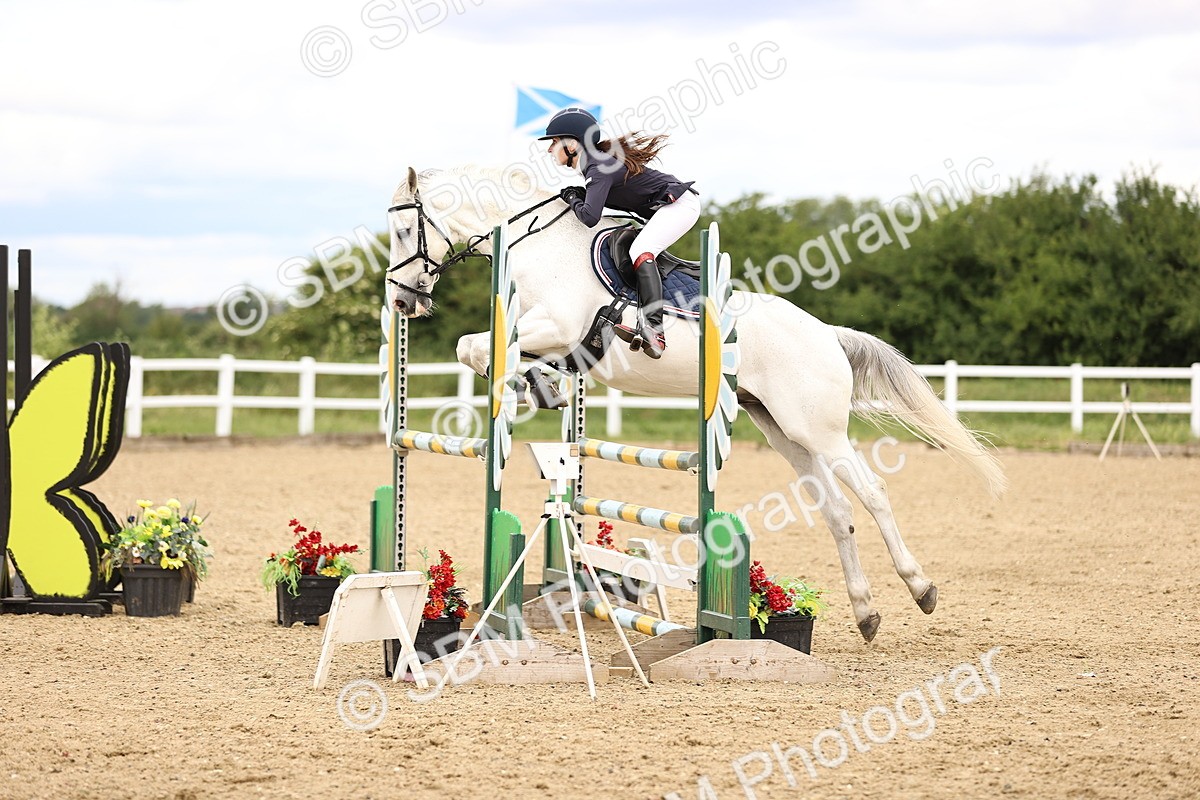 SBM_007112 - Class 17 - Senior Discovery -1.00m