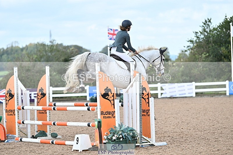 241005A-113705-03464 - SAT Cls 17 95cm Amateur Quali