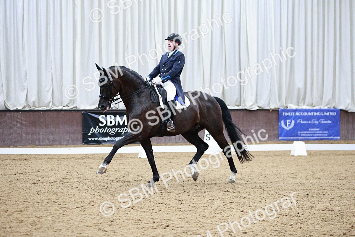 SBM_020771 - Class 13 - FEI INT I - 16.26-17.14