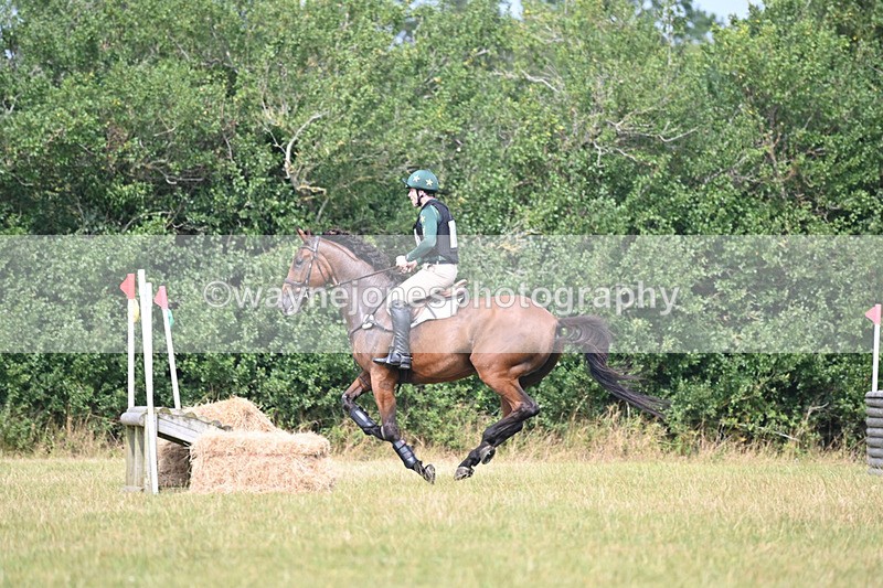 WJ6_1960 - 60cm XC Time 13:54 to 14:20