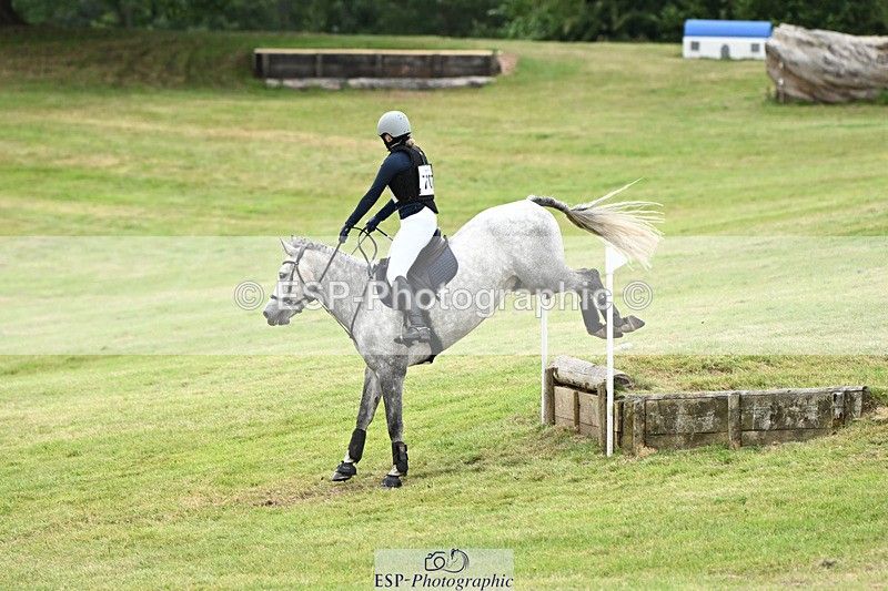 240825X-142753-35018 - 80cm XC 14.30 to 15.30