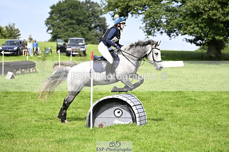 240804-161142-17876 - 662-Phoebe_Annear-THE_RIDGE_CROSS_FESTY