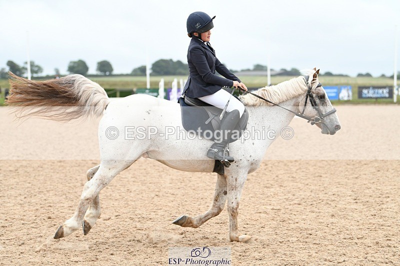 250807-110018-00396 - 90cm Round 1