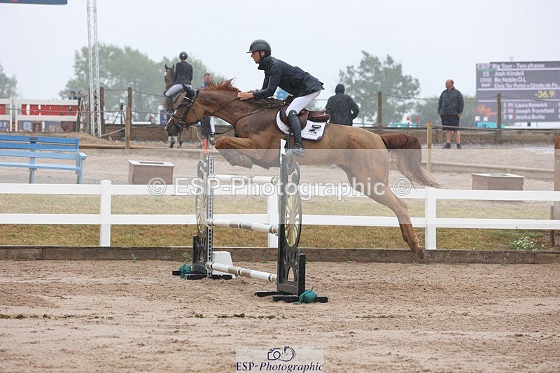 250717-142111-05925 - Cls 1, 3 Star Small Tour Start to Break