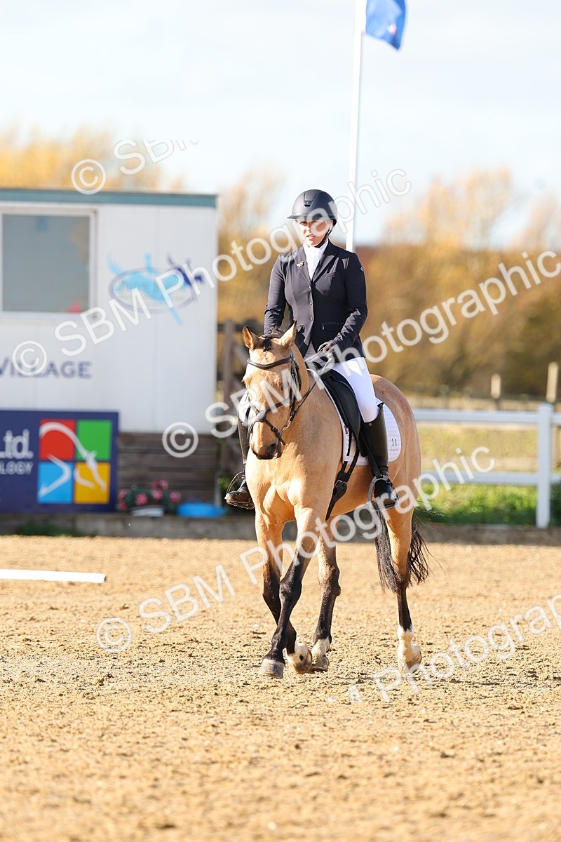 SBM_001070 - Novice 5