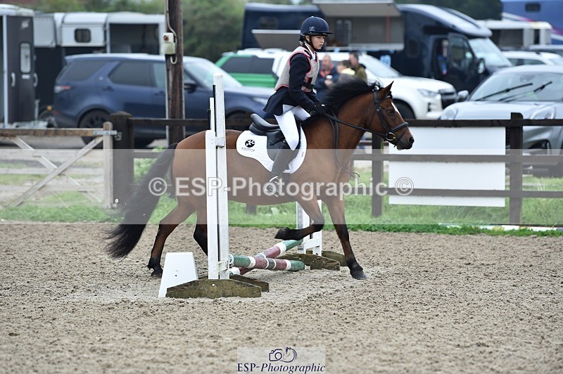 230917-101014-00392 - Cls 01 40cm LR Assisted & unassisted