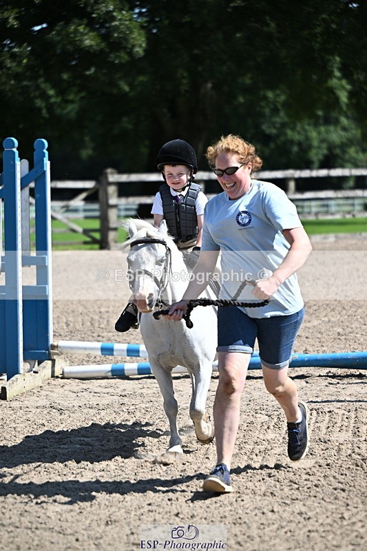 240729B-110306-02203 - Showjumping Competition