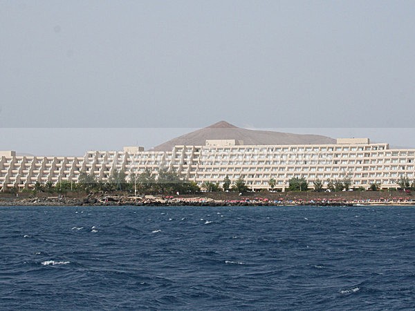 061014 Lanzarote Hotel - ATLANTIC CROSSING 2006