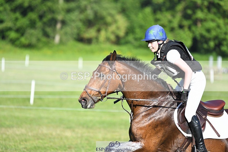 230527-180847-14074 - 171-SLANEYSIDE_COOLEY-Lara_Chapple-XC