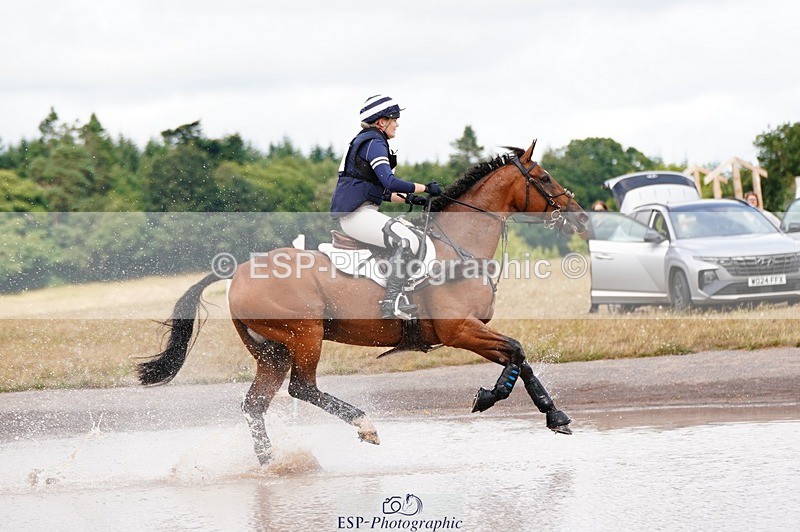 250803A-152244-16541 - P-714-Skye.Pleydell-Bouverie-SUPER.VISION