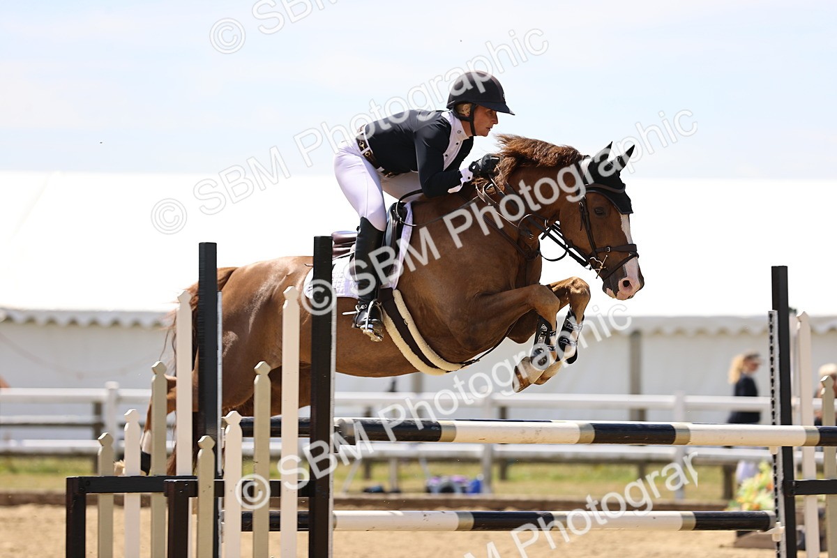 SBM_010291 - Class 9 - Senior Foxhunter - 1.20m Open