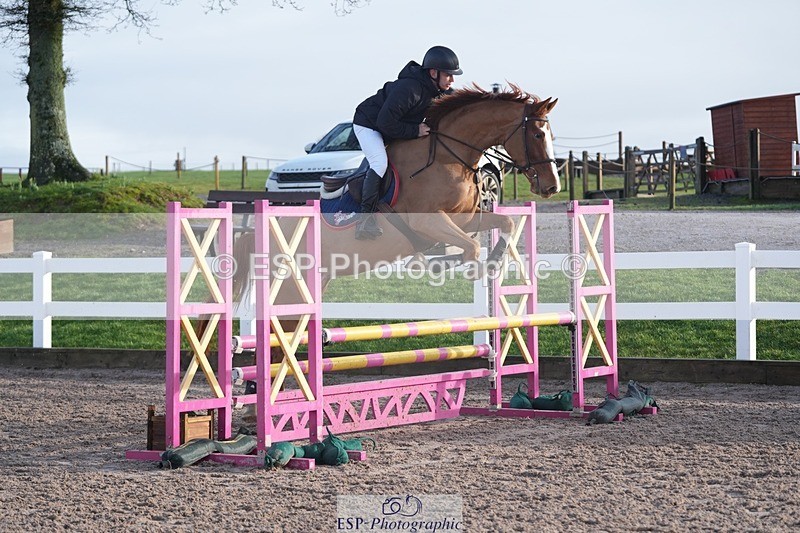 260201-100643-02967 - Cls 16 British Novice and 90cm