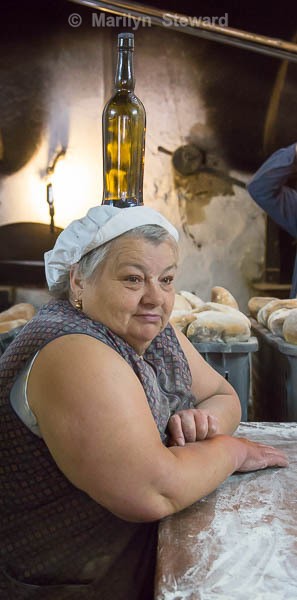 Favaios - lady baker - Portugal and a hint of Spain