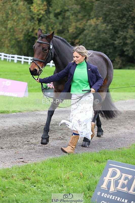 251026A-111526-25335 - F-471-Charlotte.Grant