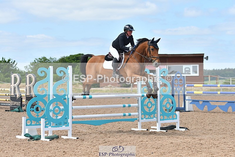 240609A-115355-04799 - Cls 17 Snr 1.05m Open