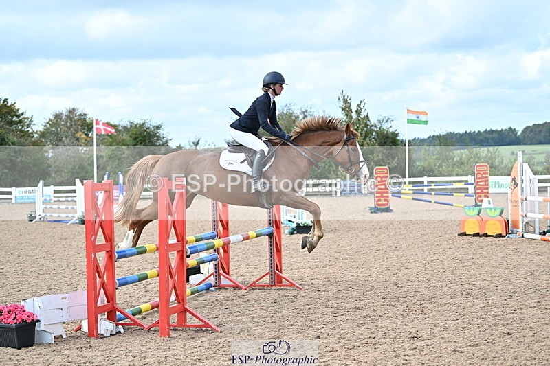 241005A-114834-03566 - SAT Cls 17 95cm Amateur Quali