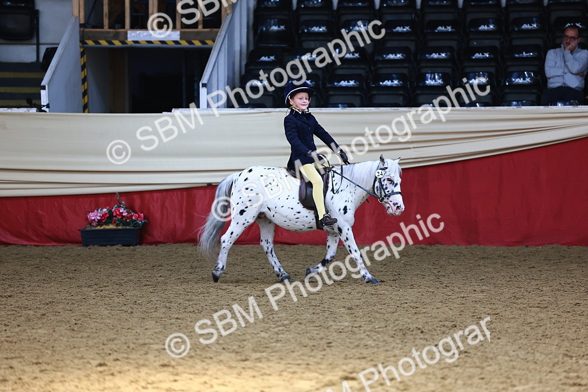 SBM_23862 - Class 905 - Supreme Final - Ridden Veteran