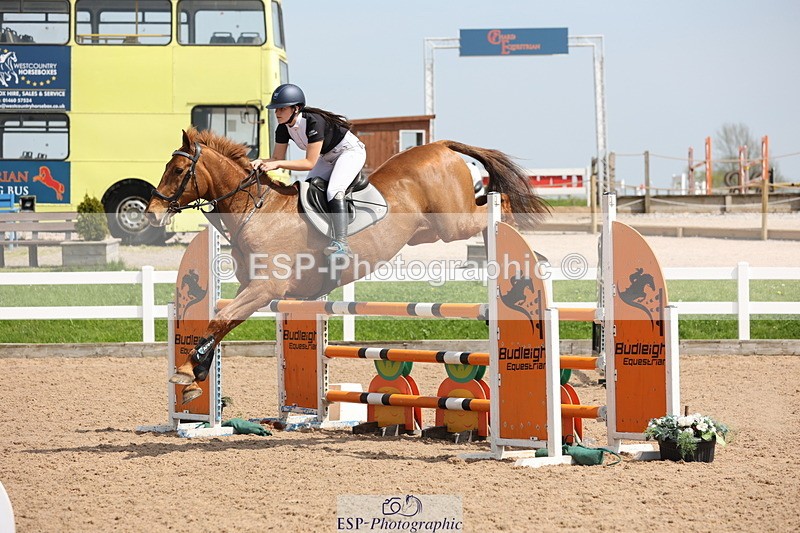 240510A-143125-07695 - Cls 17 1.05m National Am Quali