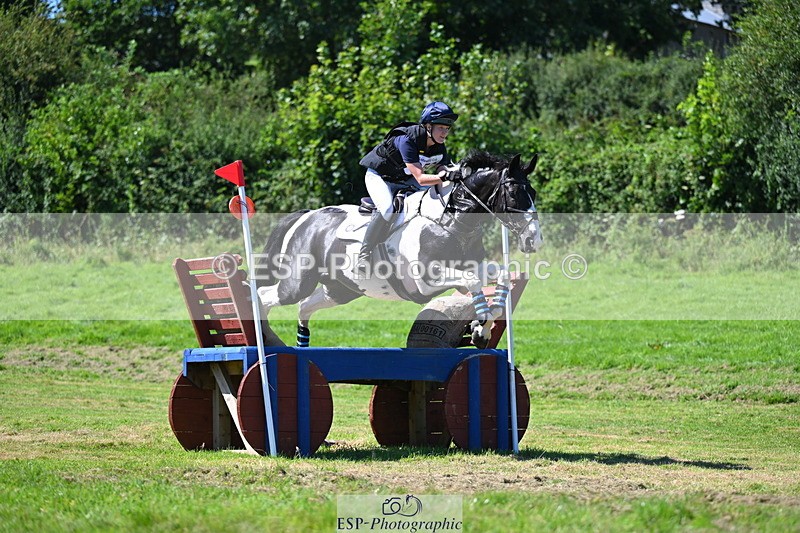 240811A-150228-05642 - 256-