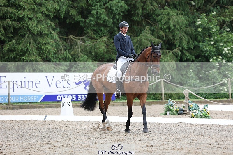 240523-103625-03347 - 213-GLOBAL_KARINA-Hector_Payne