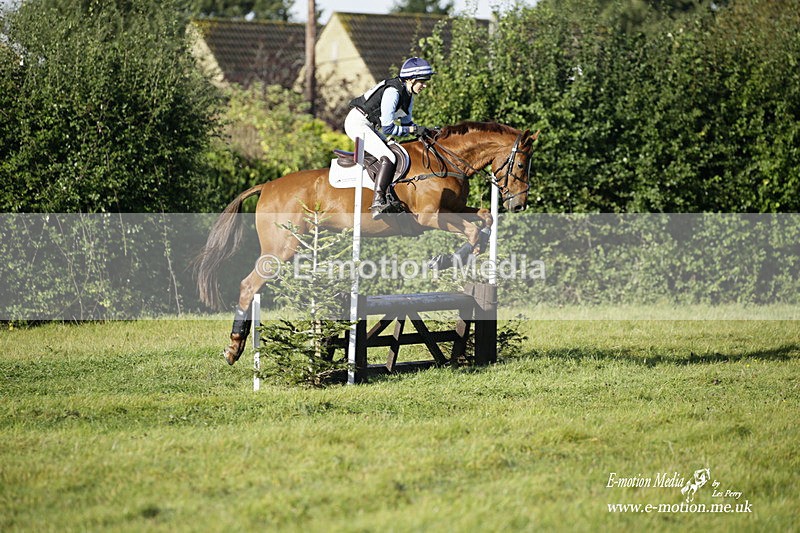  WWHT 031021 669 - WWEC Novice Restricted (0.80m) 18/10/20