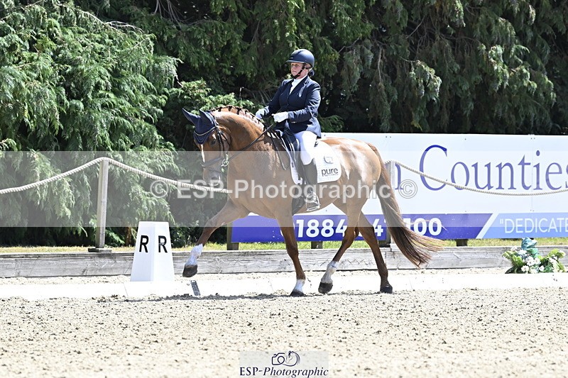 250810A-133330-06690 - 021-Caroline.HuntFancy.That.II