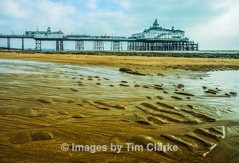Eastbourne Pier Low Tide 4 1733 - Seascapes