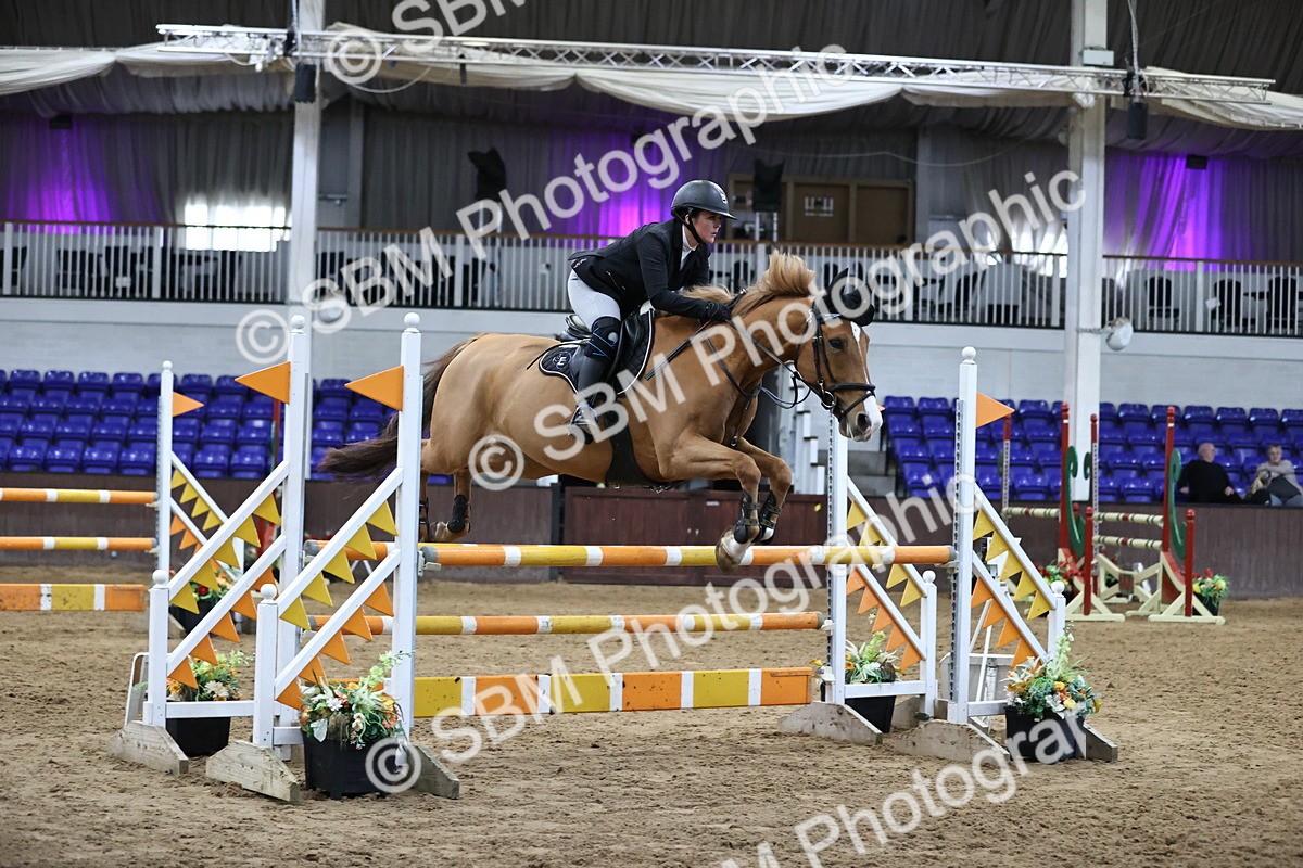 SBM_001841 - Class 4 - Senior Newcomers - 1.10m Open