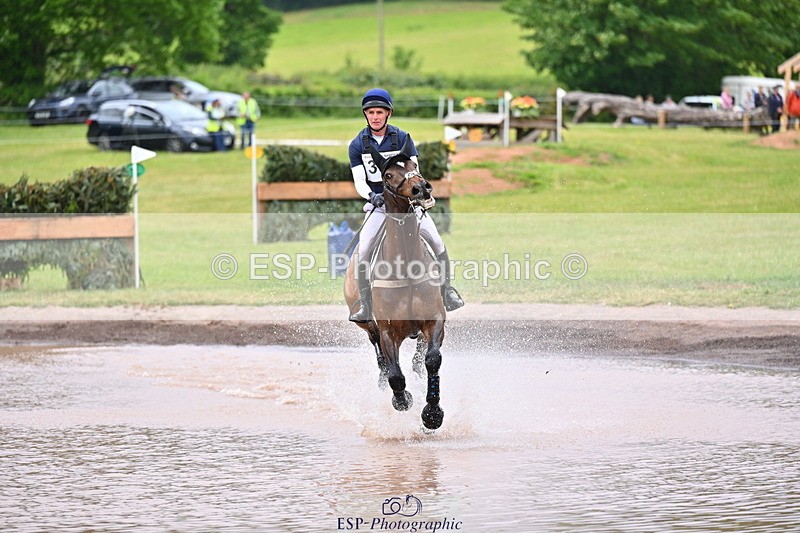 250524A-113804-09925 - B-305-Andrew.James-LANDORADO