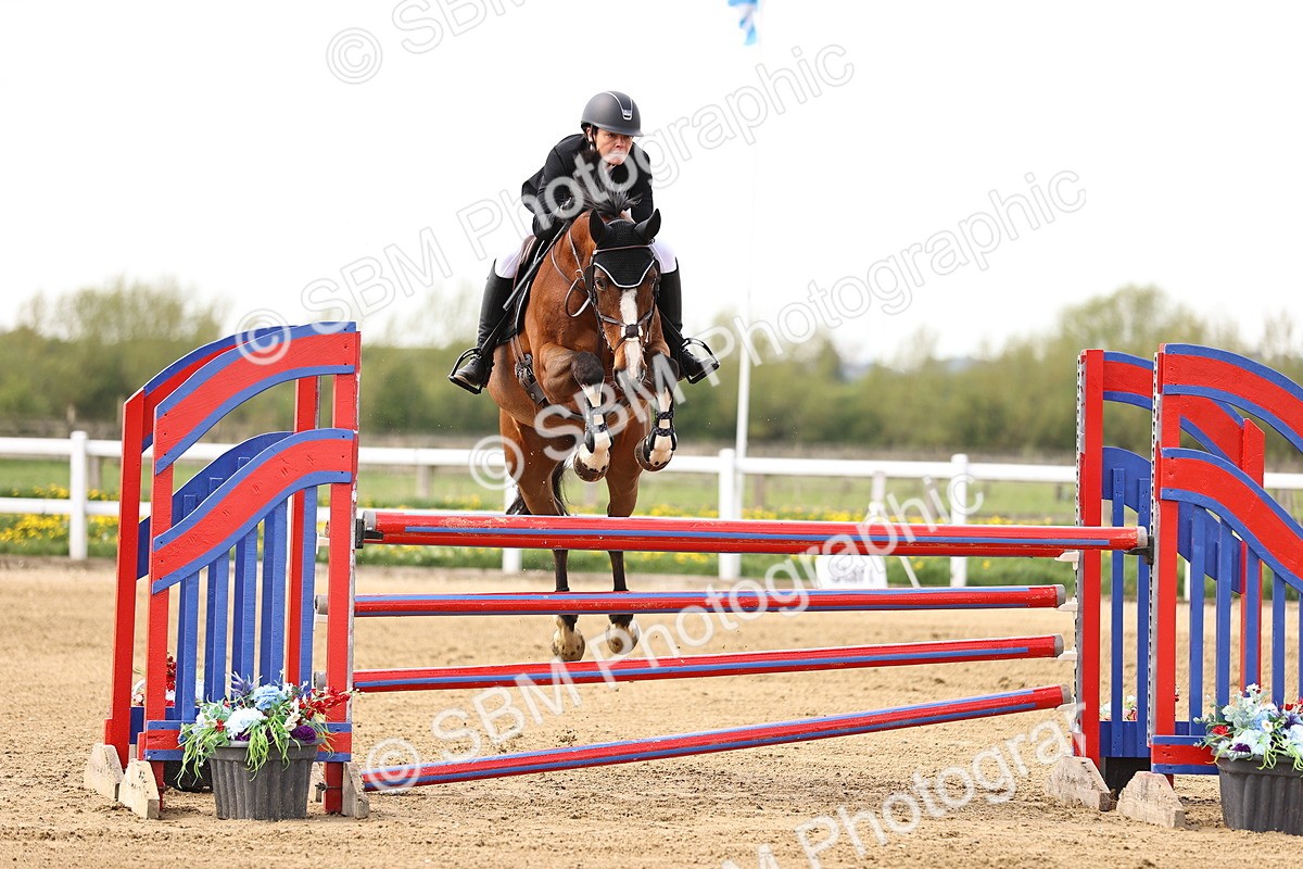 SBM_002339 - Class 11 - Senior newcomers - 1.10m