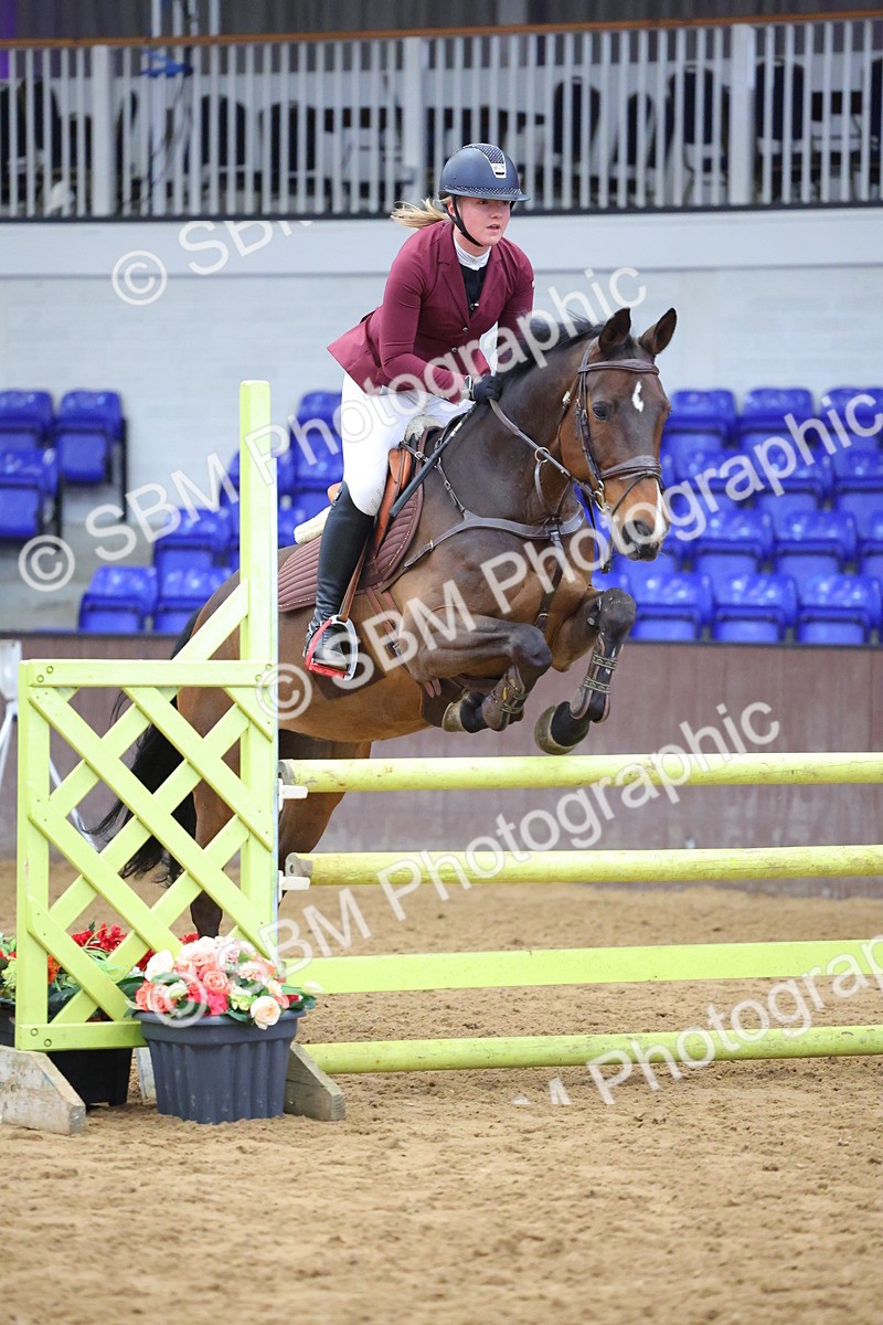 SBM_009757 - Class 20 - Senior British Novice/ 90cm Open - First Round (0.90m)