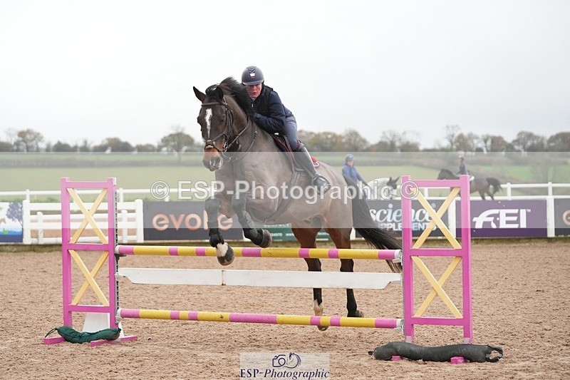 251109-093446-03249 - Cls 18 Discovery and 1m Open