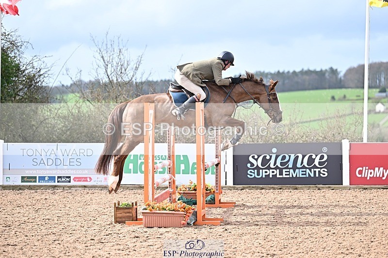 260313-130931-00517 - Cls 10+11 85cm and 95cm Amateur Quali