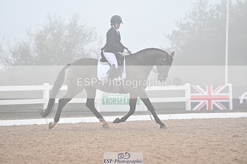 240217A-140059-03325 - 223-Victoria.Hamlyn-White-Kenzo.IV