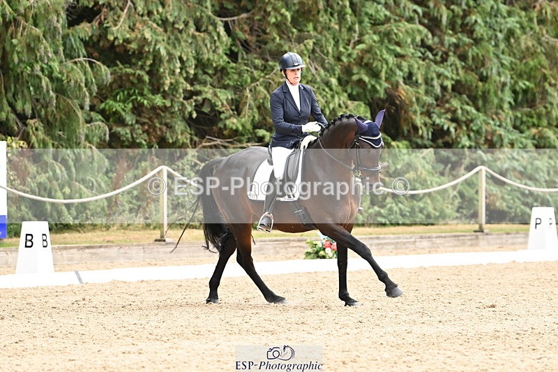 250808A-141218-00822 - 065-Jenny.Lo-VelPrince.T