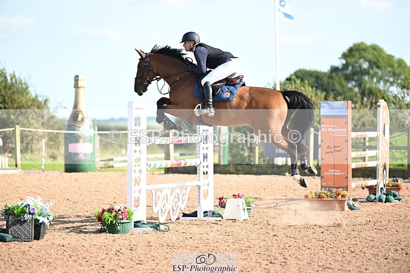 240913A-160754-05160 - Cls 18 National 1.40m Open