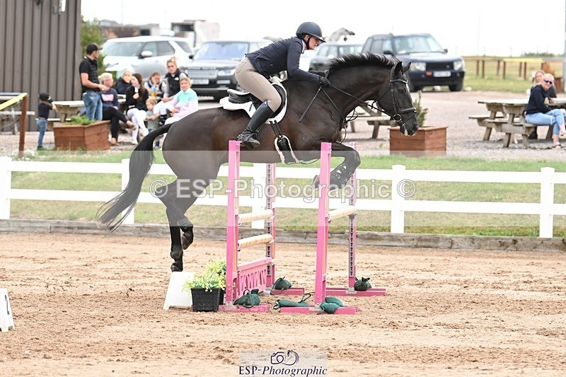 250727-095222-08938 - Cls 31 British Novice and 90cm