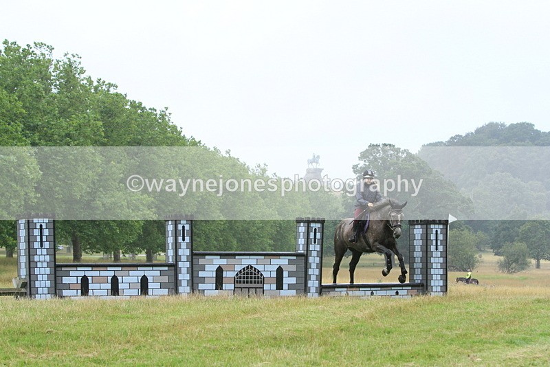 IMF_1513 - Time at Castle Jump 09:18 to 10:15